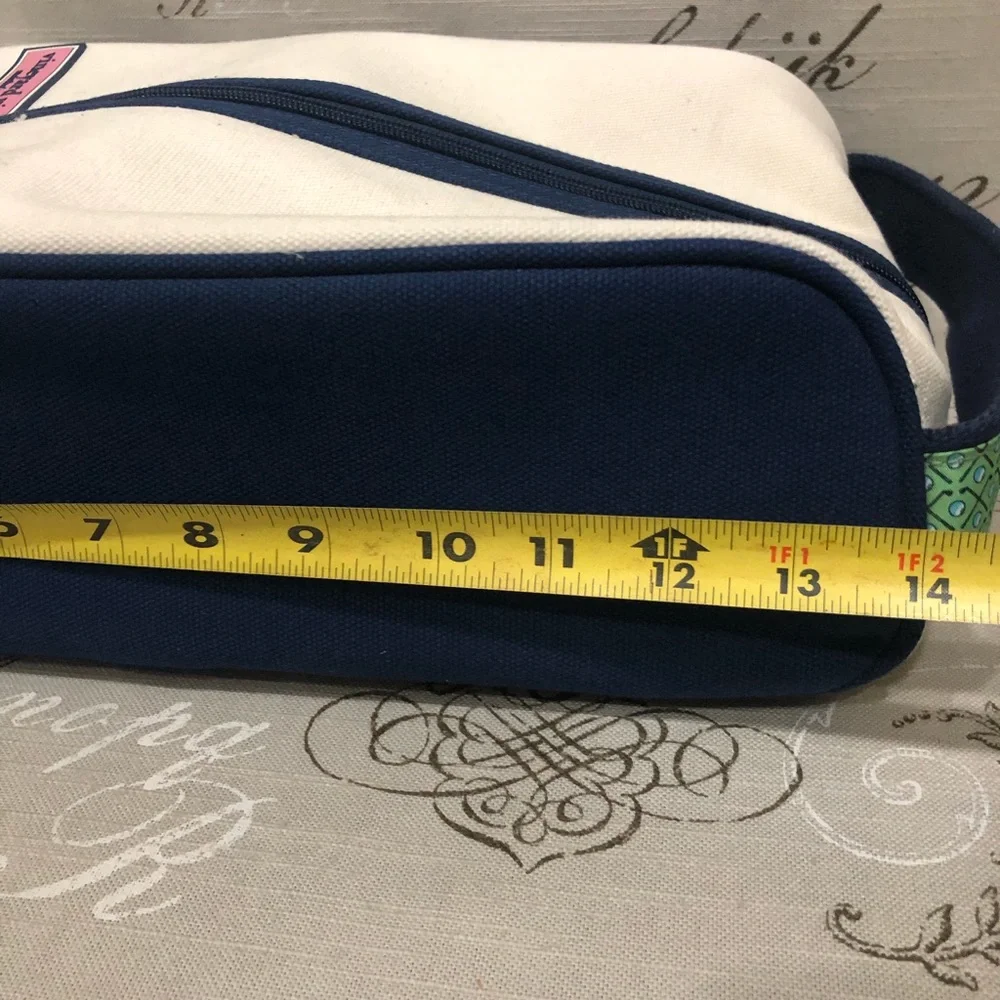 Vineyard Vines White and Navy Travel Bag - Picture 7 of 7
